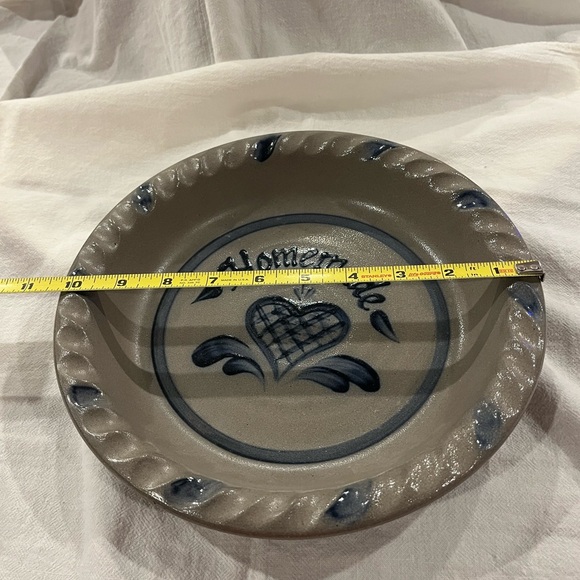 Vintage Rowe Pottery Pie Plate - Picture 3 of 4